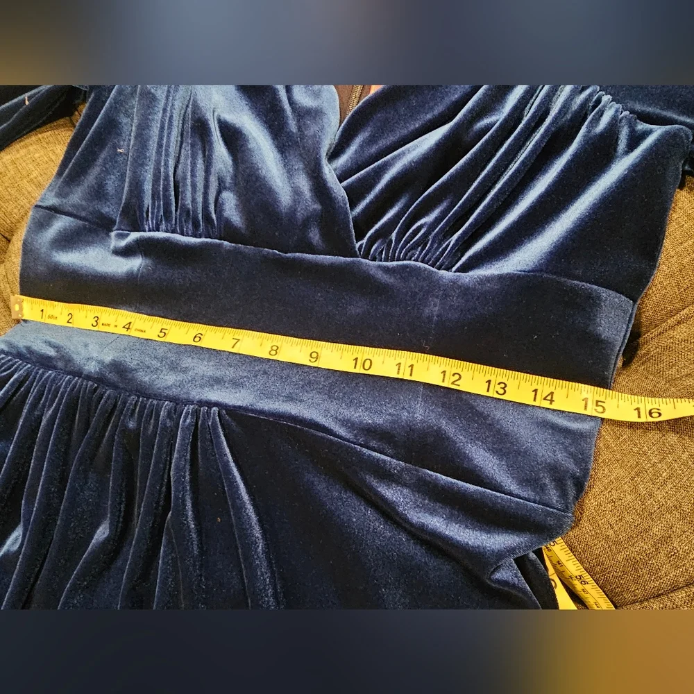 Vixen by Micheline Pitt Royal Blue Velvet Off-Shoulder Wiggle Dress - Picture 5 of 6